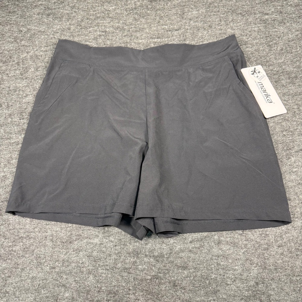 NEW Marika Womens Travel and Commute‎ Shorts Black Elastic Waist Pockets M